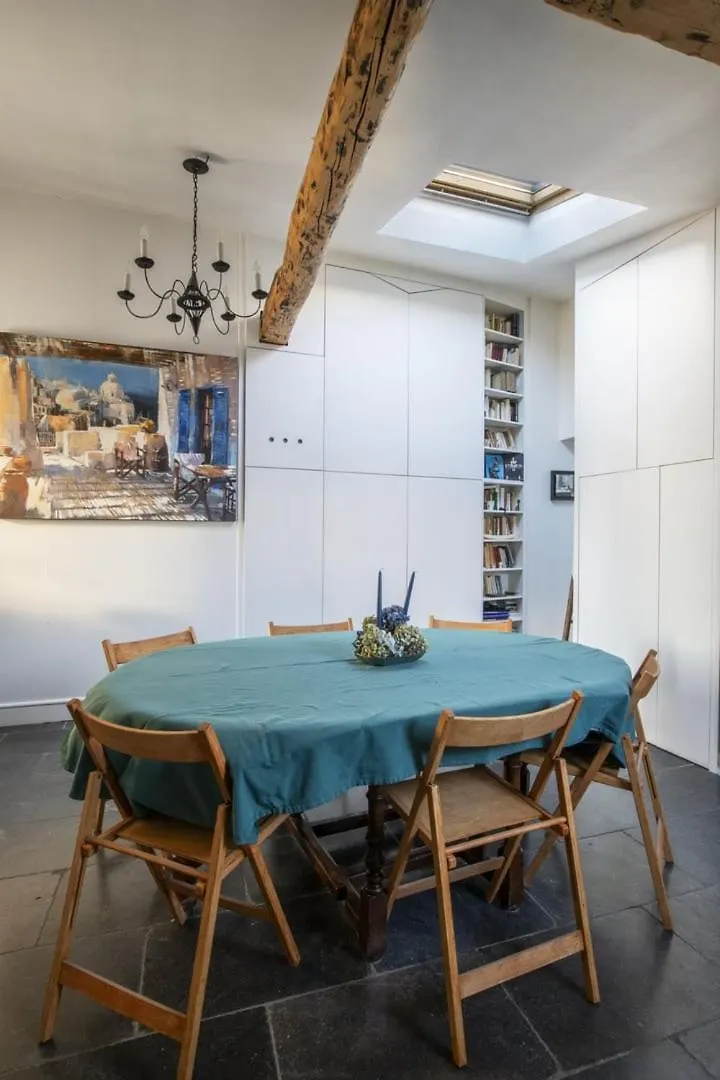 Paris Marais City Center Apartment